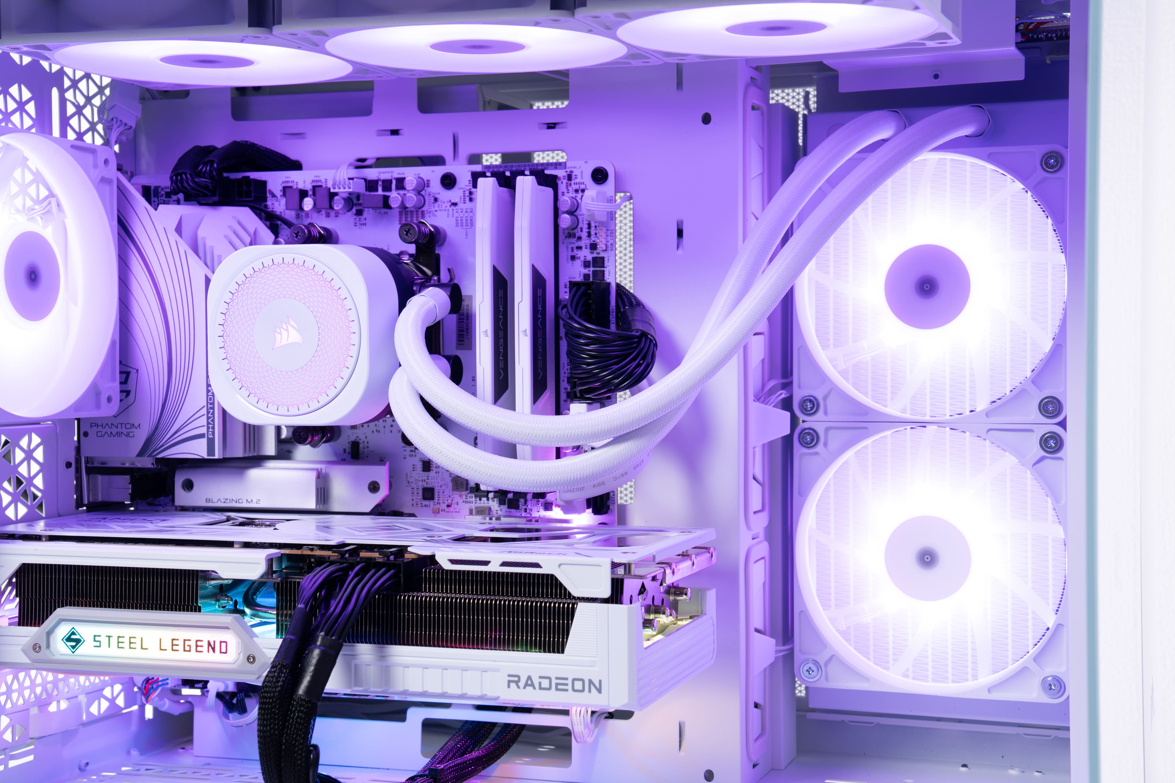 Corsair x Xenova Collaboration【PRO Gaming】