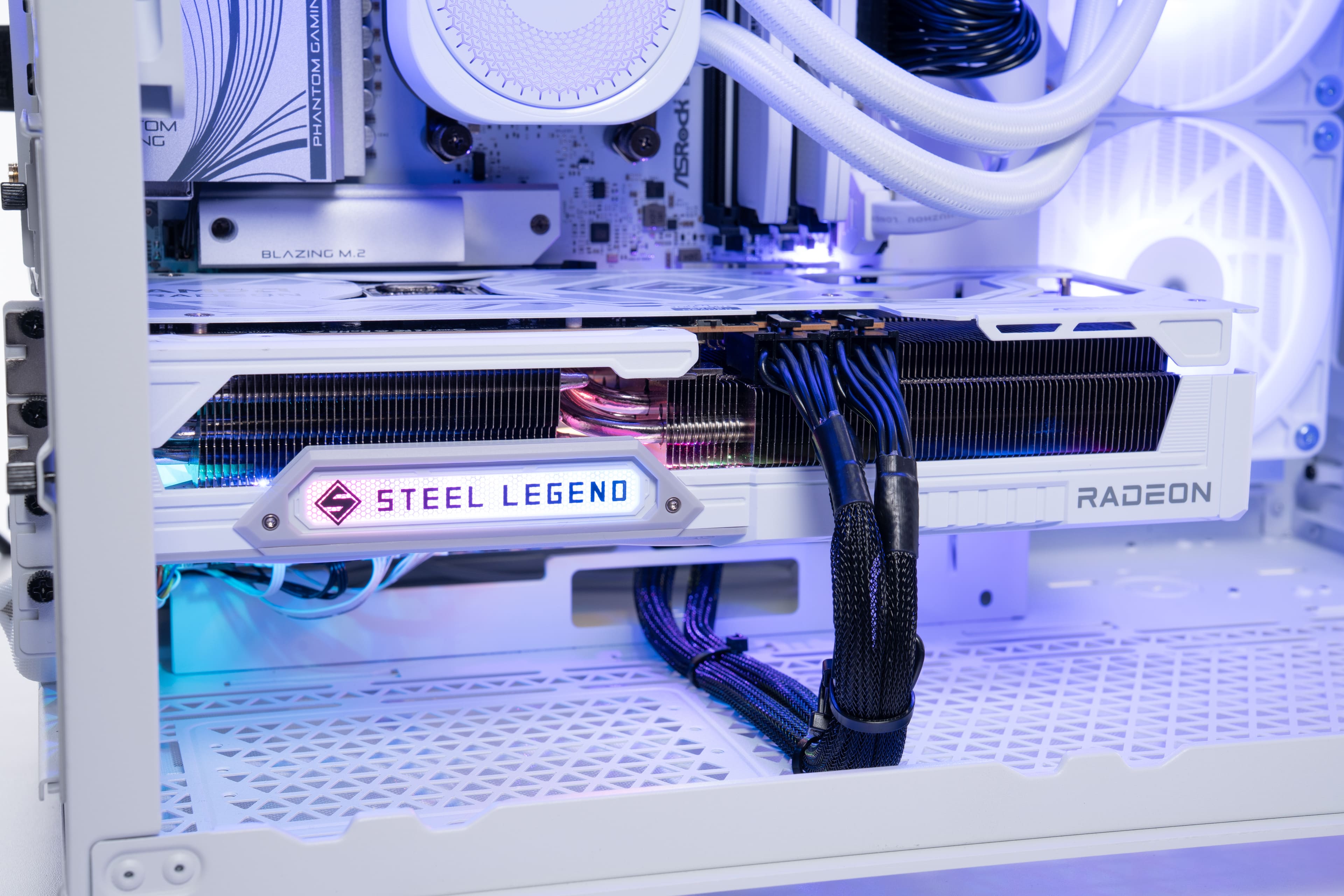 Corsair x Xenova Collaboration【PRO Gaming】