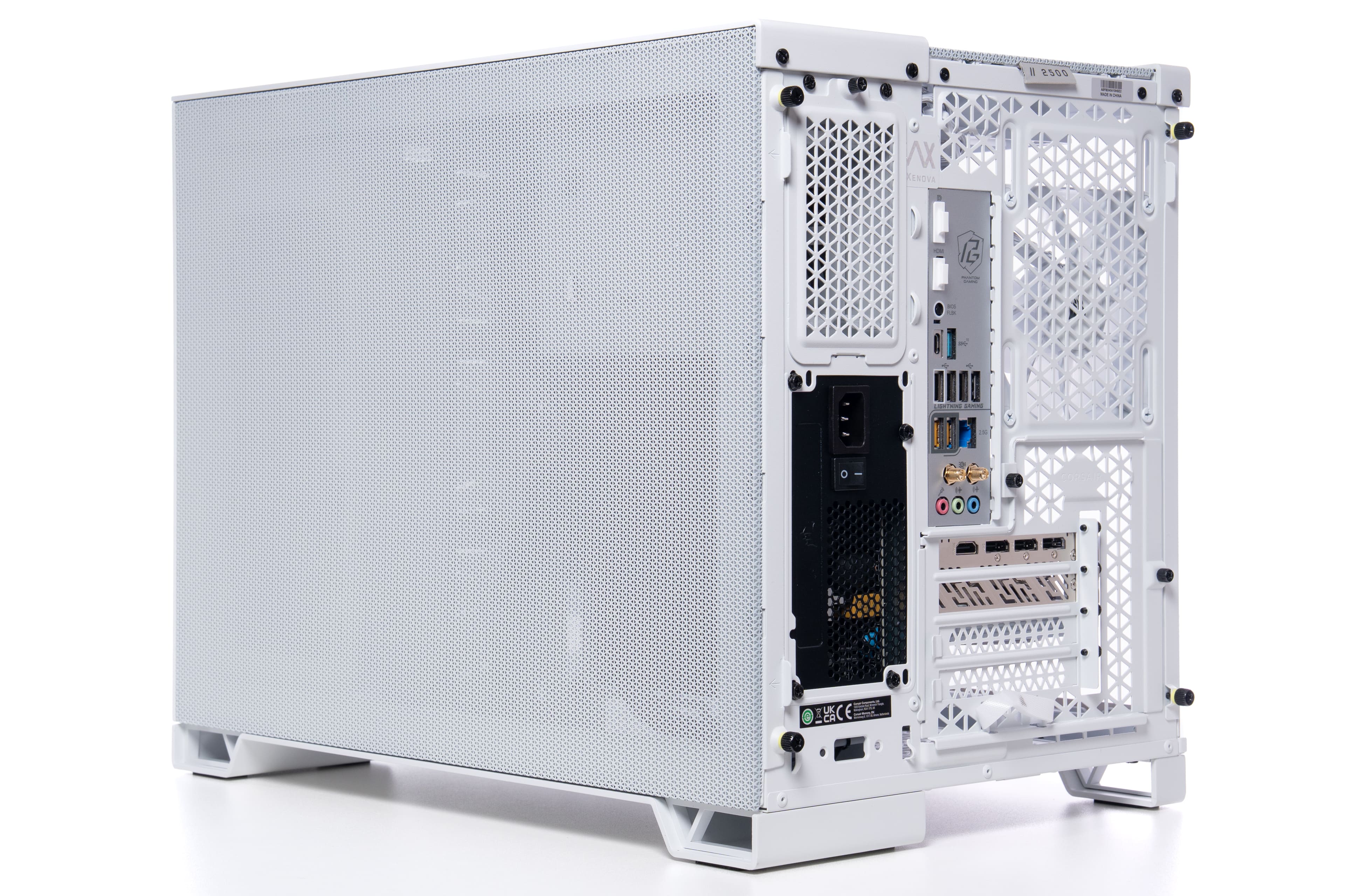 Corsair x Xenova Collaboration【PRO Gaming】